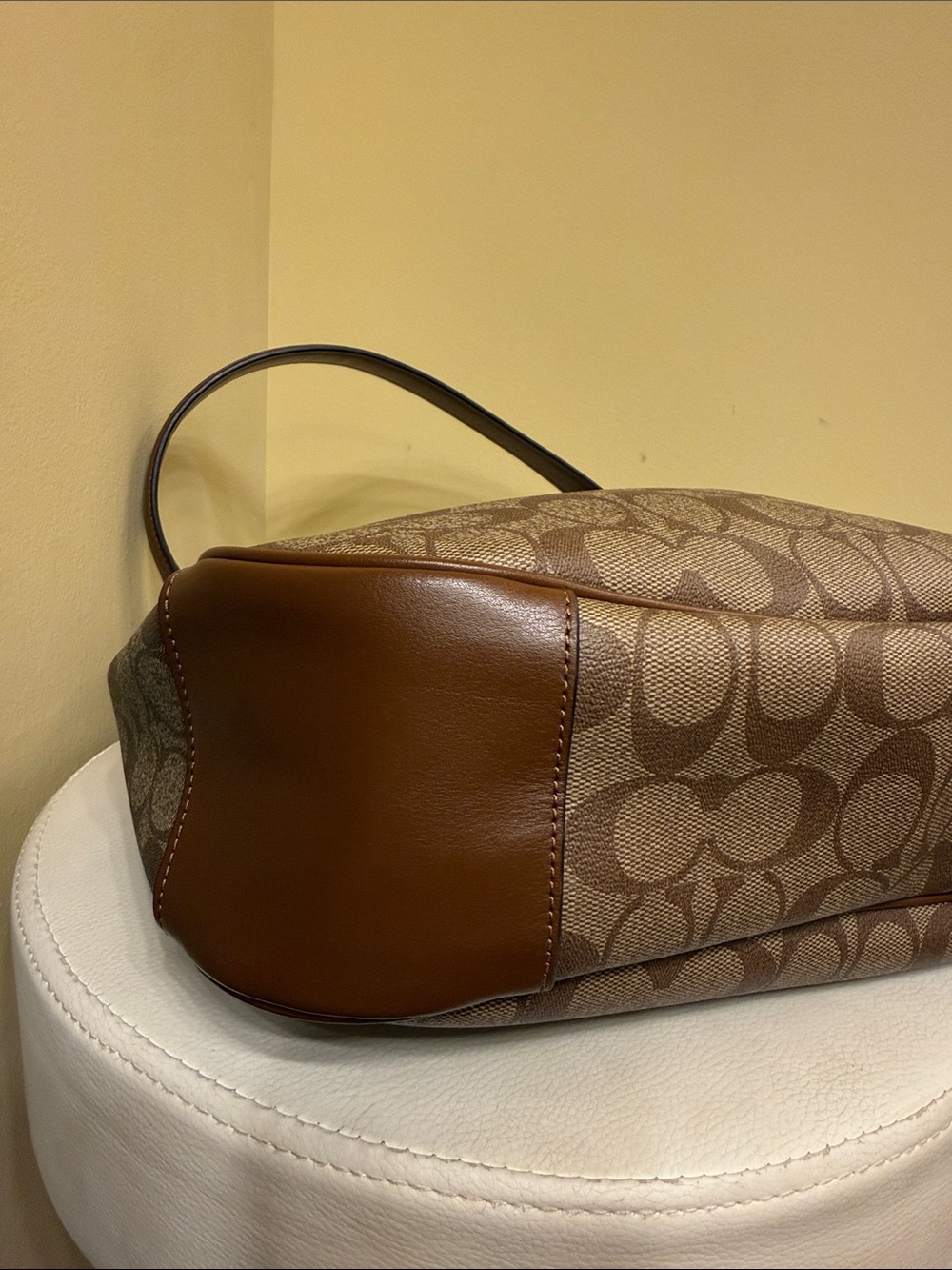 Coach Brown Signature Canvas Shoulder Bag with Leather Trim - Picture 4 of 6